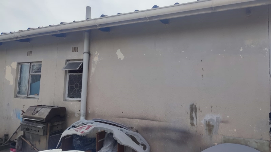 3 Bedroom Property for Sale in Uitsig Western Cape